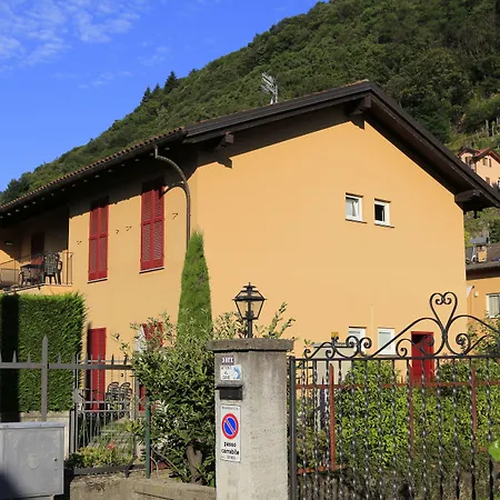 Ferrari 4* קנוביו