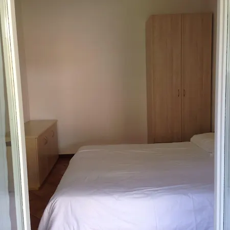 מלון דירות Ferrari 4*