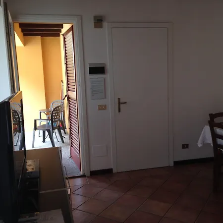 מלון דירות Ferrari 4*